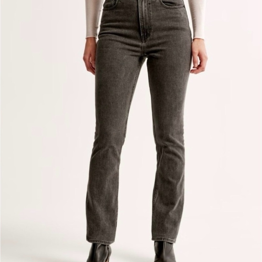 Abercrombie & Fitch Black The Slim Straight Ultra High Rise Jeans 32/14L